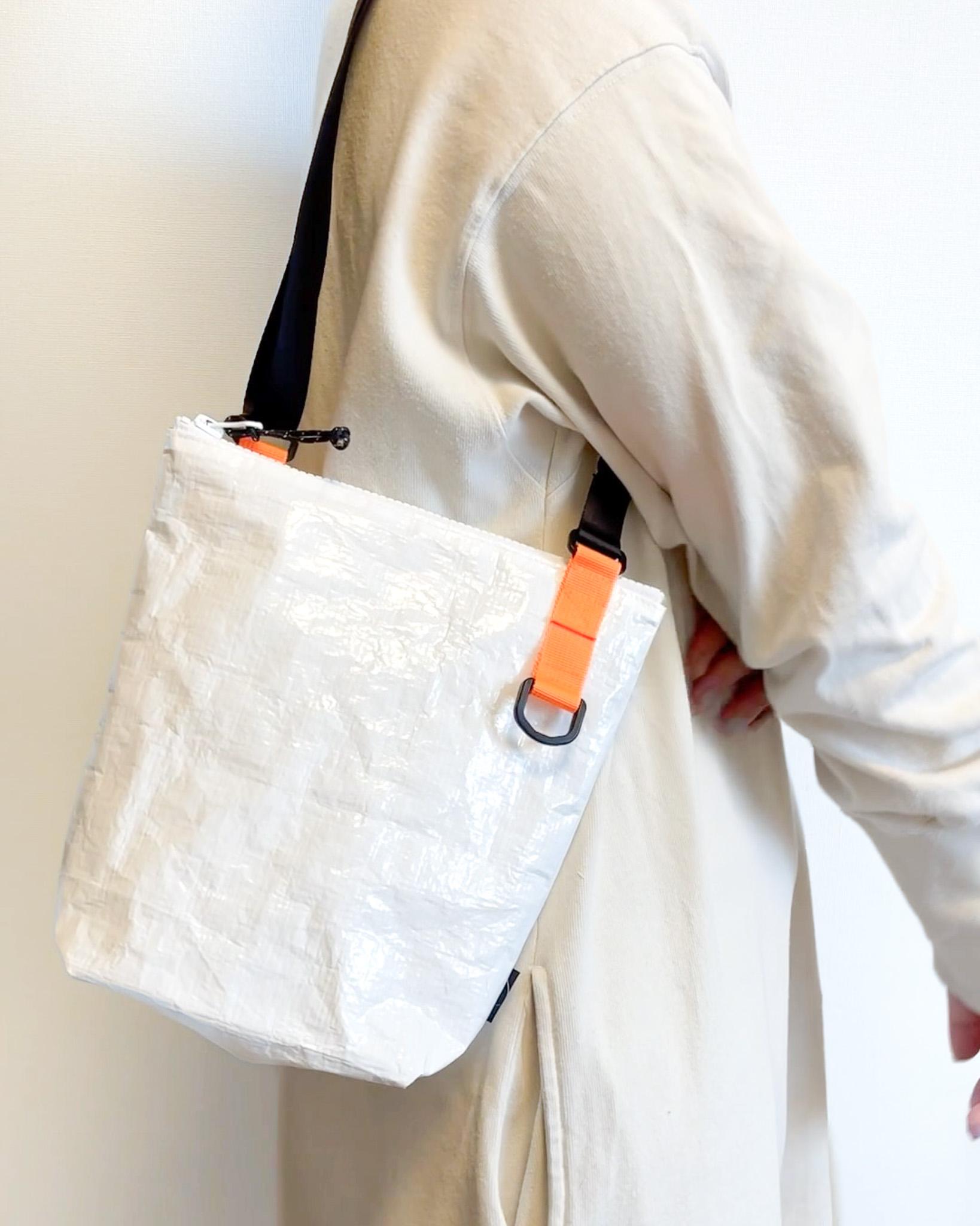 white Pocket | 9枚目