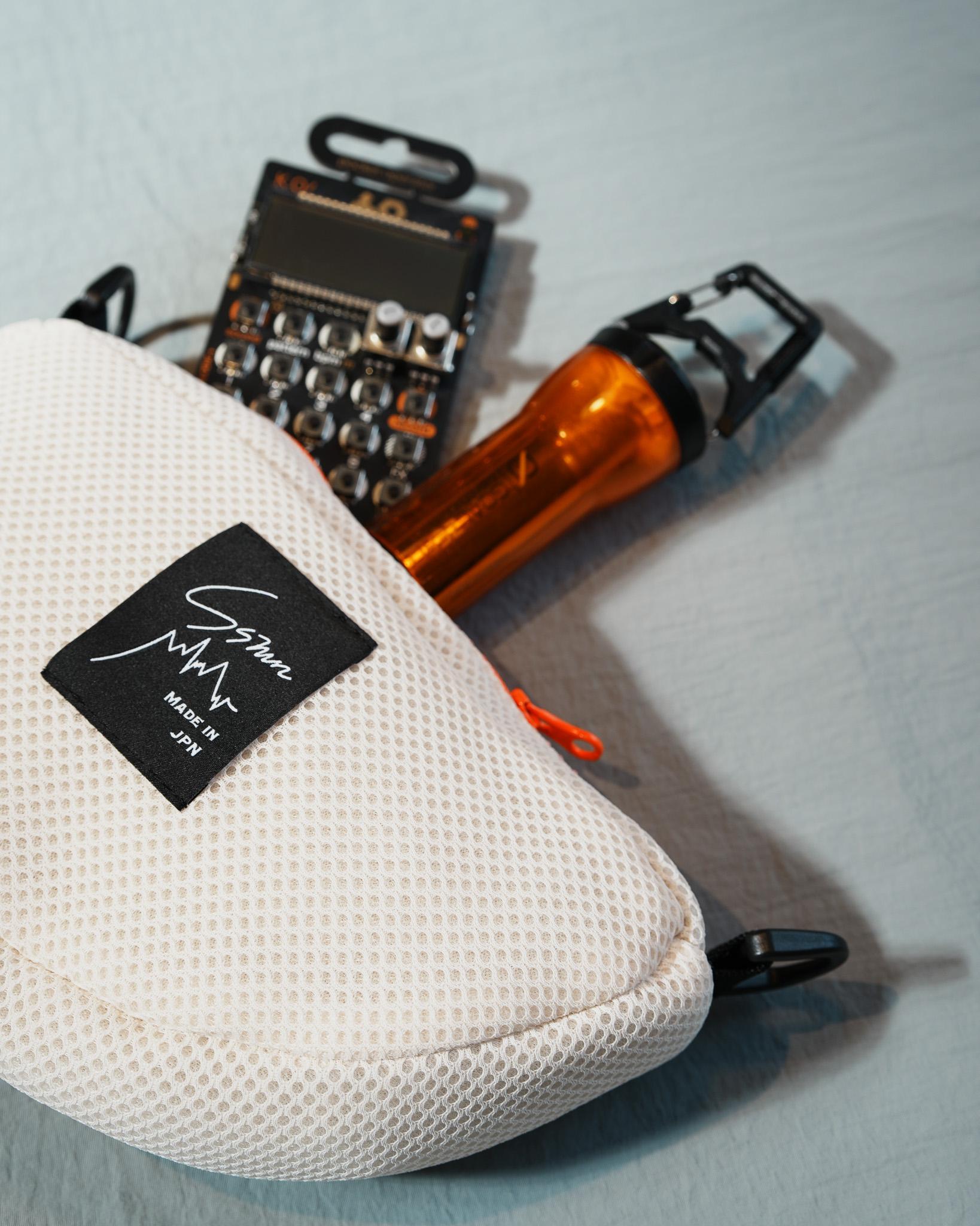 Tsukimi - half-moon pouch